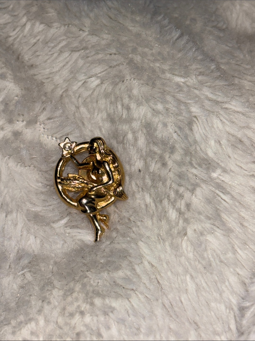 Avon Gold-Tone Virgo ♍️ Swirl Brooch